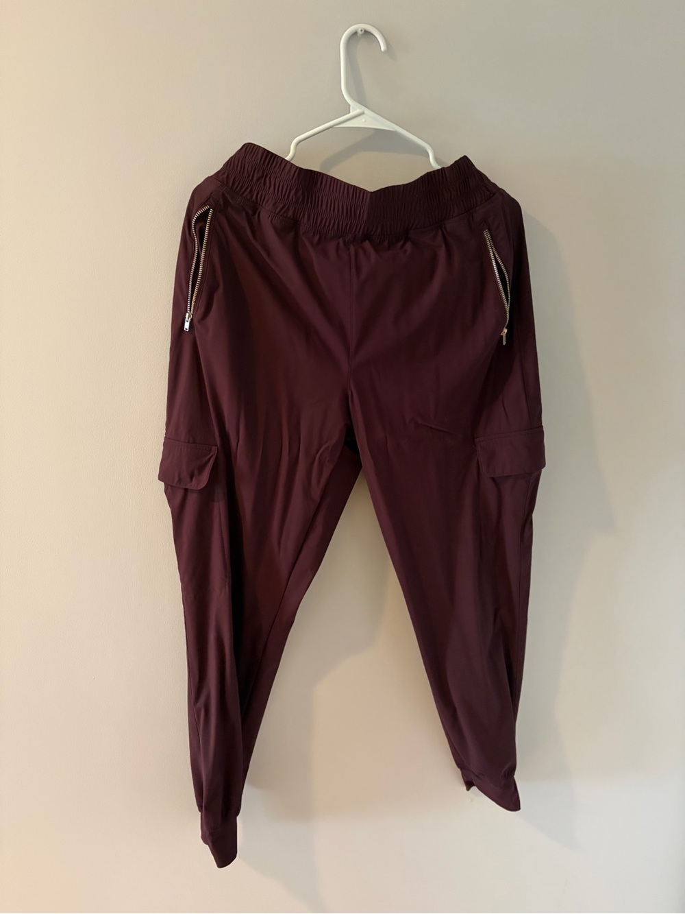Maroon Cargo joggers with Elastic Waistband